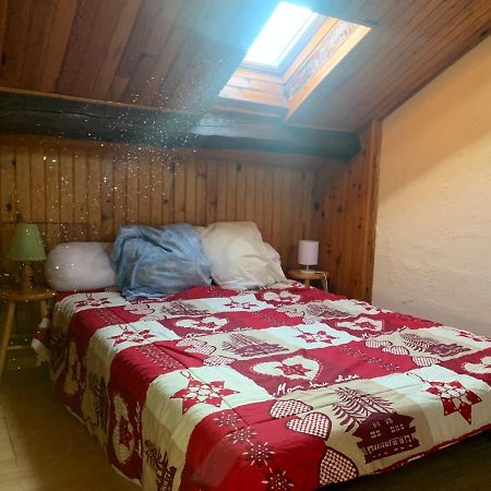 Joli Appartement Dans Une Maison Ancienne Ax-les-Thermes Exteriér fotografie