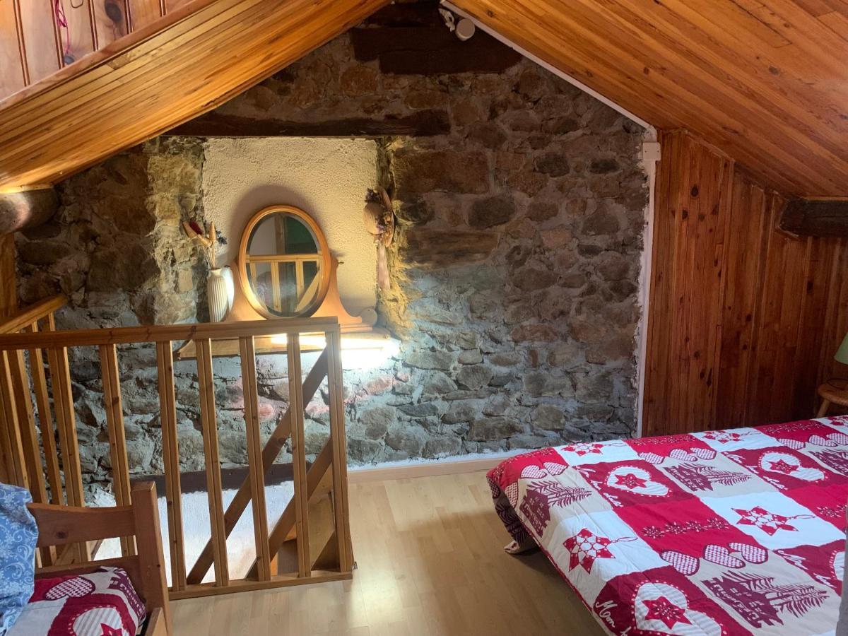 Joli Appartement Dans Une Maison Ancienne Ax-les-Thermes Exteriér fotografie